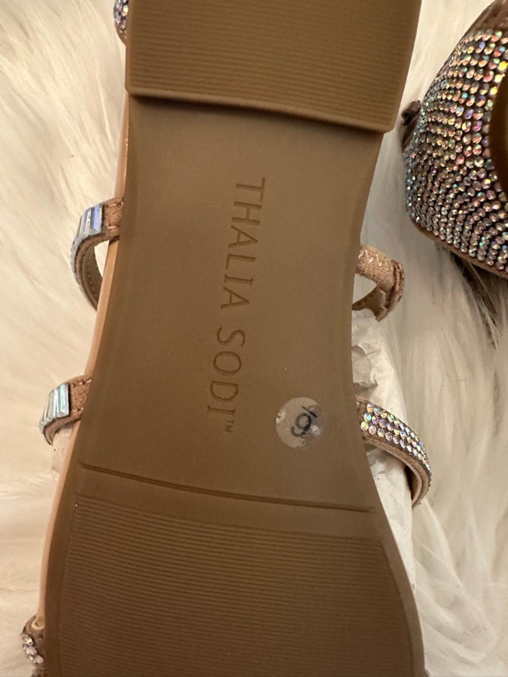 NWOT Thalia Sodi Iridescent Strappy Tan Sandals Sz 6 - Picture 6 of 8